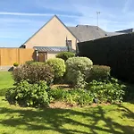 Logis Hotel Restaurant Le Gue Du Holme Hotel Saint-Quentin-sur-le-Homme