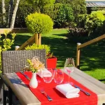Hotel Logis Hotel Restaurant Le Gue Du Holme Saint-Quentin-sur-le-Homme