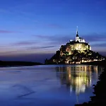 Logis Hotel Restaurant Le Gue Du Holme Hotel Saint-Quentin-sur-le-Homme