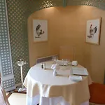 Logis Hotel Restaurant Le Gue Du Holme Hotel Saint-Quentin-sur-le-Homme