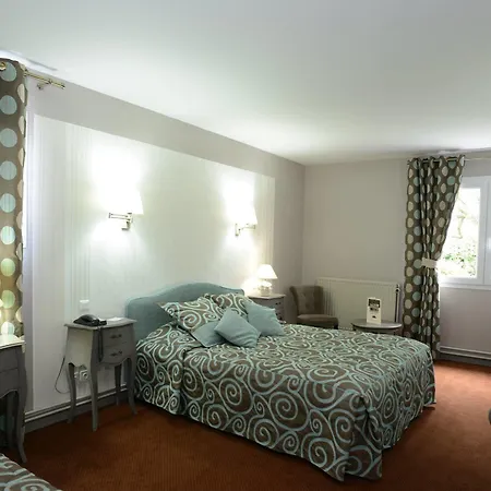 Hotel Logis Hotel Restaurant Le Gue Du Holme Saint-Quentin-sur-le-Homme