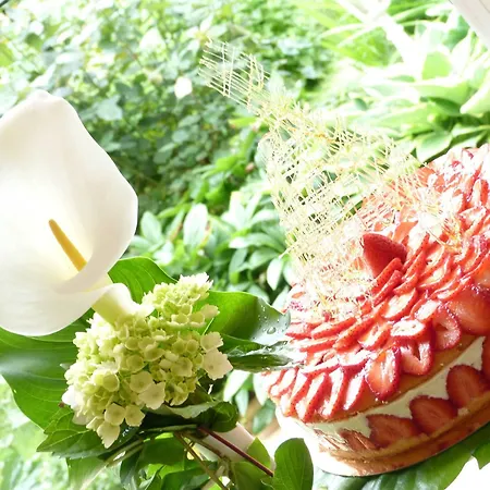 Hotel Logis Restaurant Le Gue Du Holme