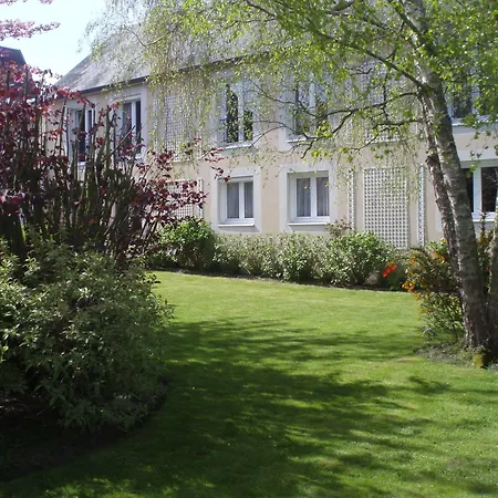 Logis Hotel Restaurant Le Gue Du Holme Saint-Quentin-sur-le-Homme