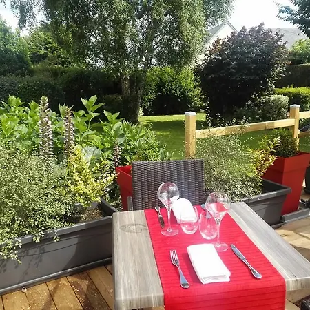 Logis Hotel Restaurant Le Gue Du Holme Hotel Saint-Quentin-sur-le-Homme