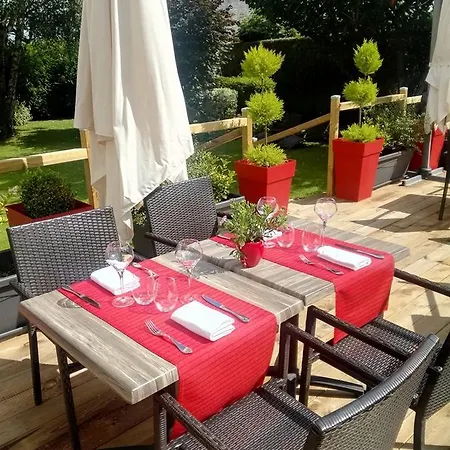 Logis Restaurant Le Gue Du Holme Hotel Saint-Quentin-sur-le-Homme