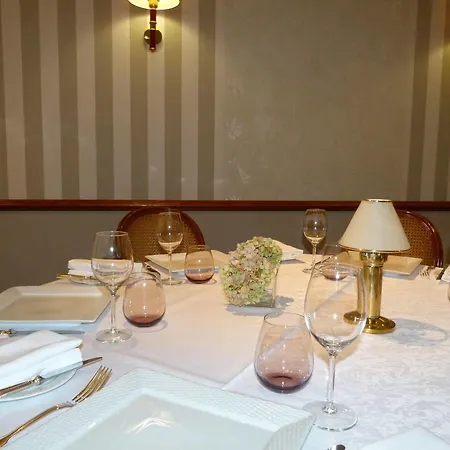 Hotel Le Gue Du Holme 3*