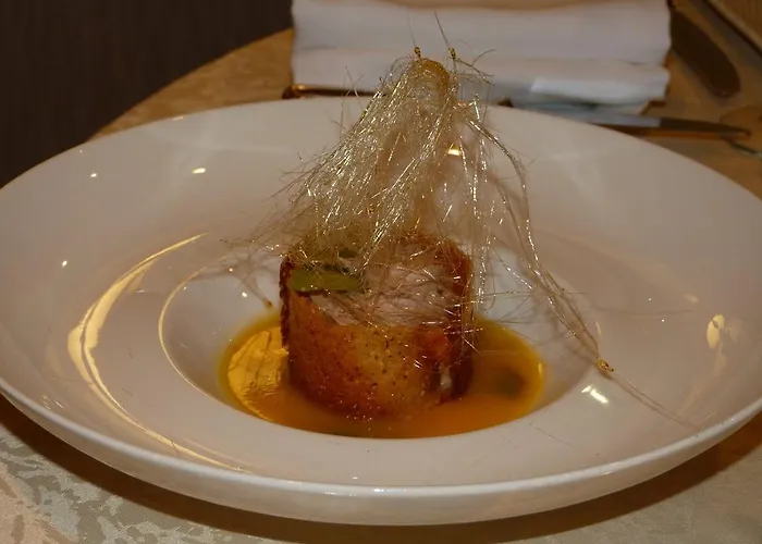 Logis Restaurant Le Gue Du Holme 3*