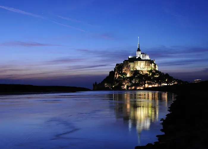 Logis Restaurant Le Gue Du Holme Hotel Saint-Quentin-sur-le-Homme