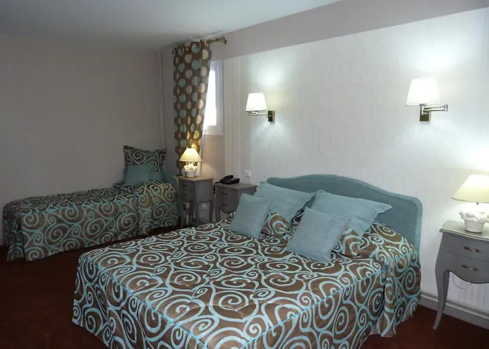 Logis Restaurant Le Gue Du Holme