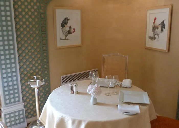 Logis Restaurant Le Gue Du Holme Hotel Saint-Quentin-sur-le-Homme