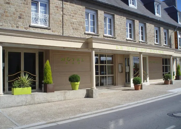 Hotel Logis Restaurant Le Gue Du Holme