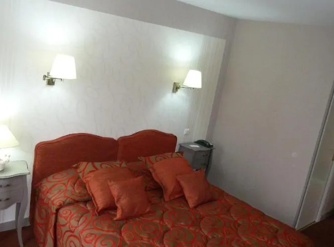 Logis Restaurant Le Gue Du Holme Hotel Saint-Quentin-sur-le-Homme